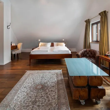 Ochsen Am Mehlsack 3*